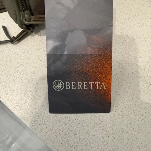 Beretta Tactical Range Bag- BRAND NEW! - Picture 7 of 7